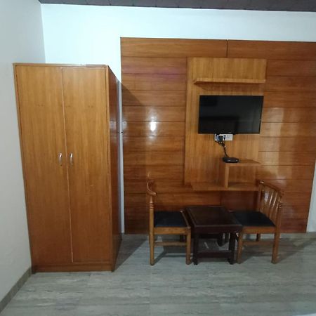 Hotel Himalayan Village Mussoorie Esterno foto