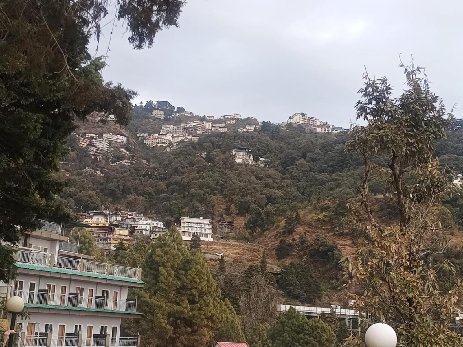 Hotel Himalayan Village Mussoorie Esterno foto